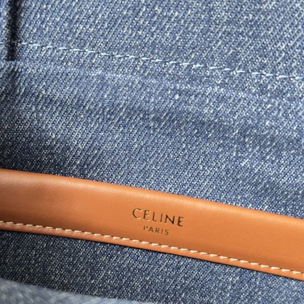 スーパーコピーブランドバッグ着用イメージ